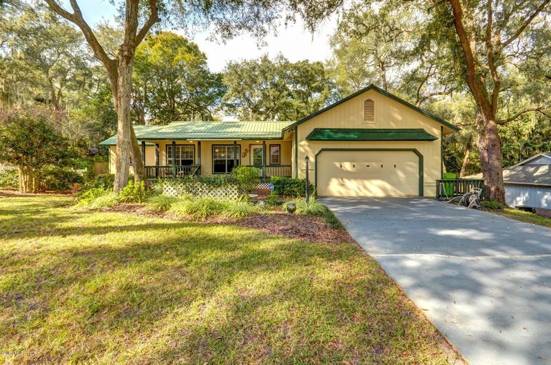 803 Amelia Cir, Fernandina Beach, FL 32034