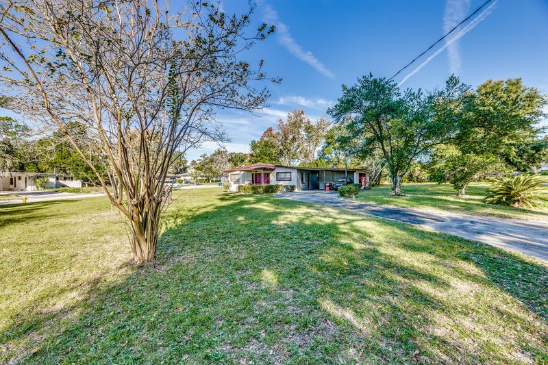 803 Seabrook Cove Rd, Jacksonville, FL 32211