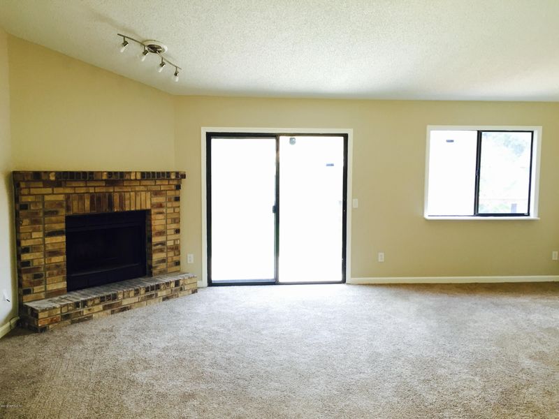 8037 Swamp Flower Dr, Jacksonville, FL 32244