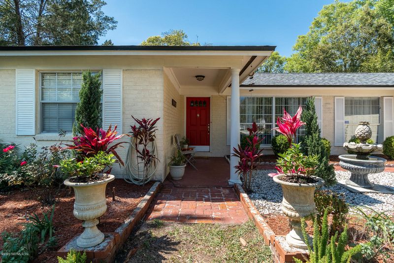 8040 Cholo Trl, Jacksonville, FL 32244