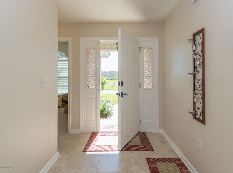 805 Mackenzie Cir, St Augustine, FL 32092