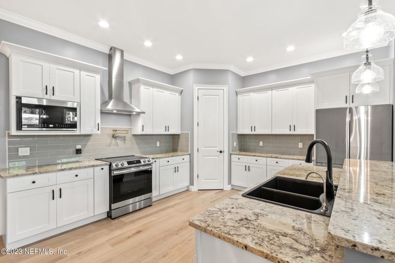 805 S Saint Augustine South Dr S, St Augustine, FL 32086