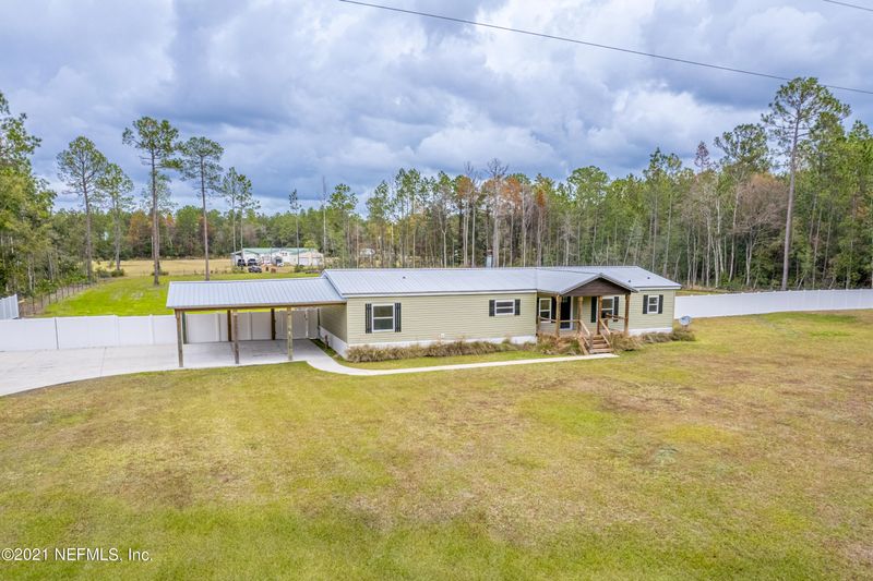 805 Sr 230, Starke, FL 32091