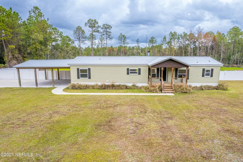 805 Sr 230, Starke, FL 32091