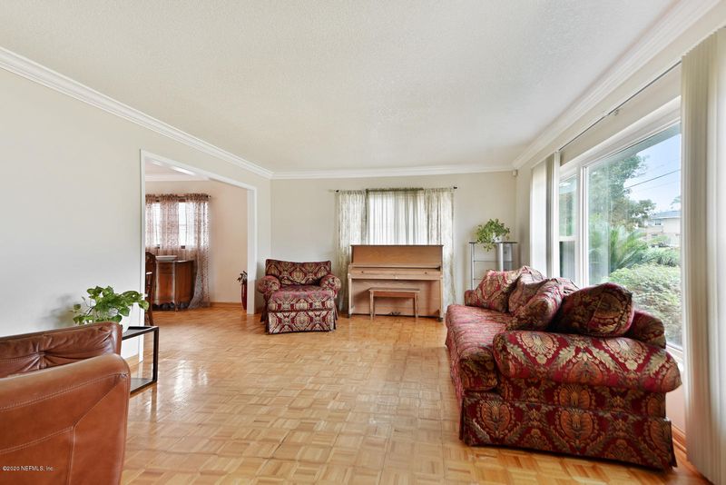 8052 Alderman Rd, Jacksonville, FL 32211