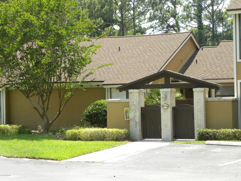 806 Sandpiper Ln, Ponte Vedra Beach, FL 32082