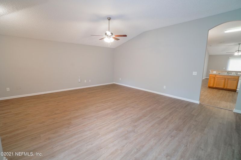 8062 Welbeck Ln, Jacksonville, FL 32244