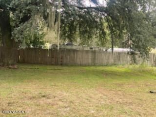 8064 Vining St, Jacksonville, FL 32210