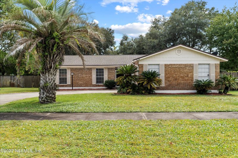 8070 Stargrass Ct, Jacksonville, FL 32210