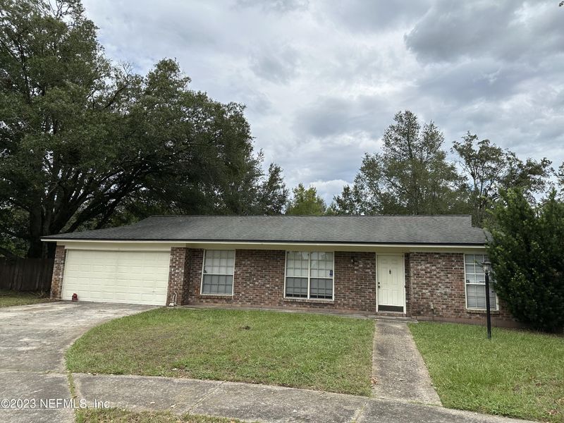 8075 Bramble Ct, Jacksonville, FL 32210