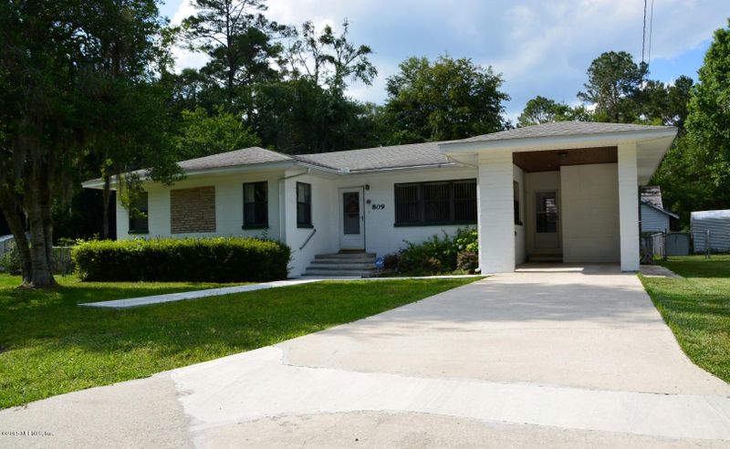 809 Cypress St, Starke, FL 32091