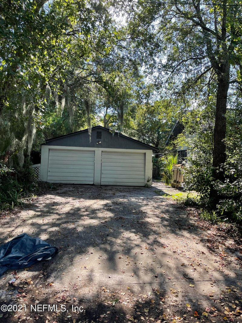 8091 Hawthorne St, Jacksonville, FL 32208