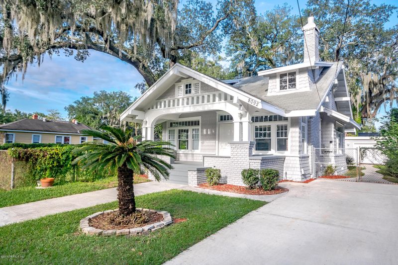 8092 Hawthorne St, Jacksonville, FL 32208