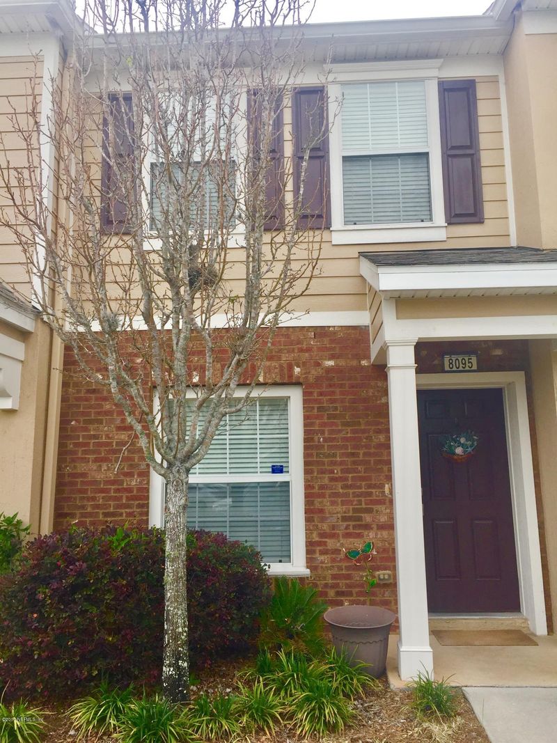 8095 Summer Gate Ct, Jacksonville, FL 32256