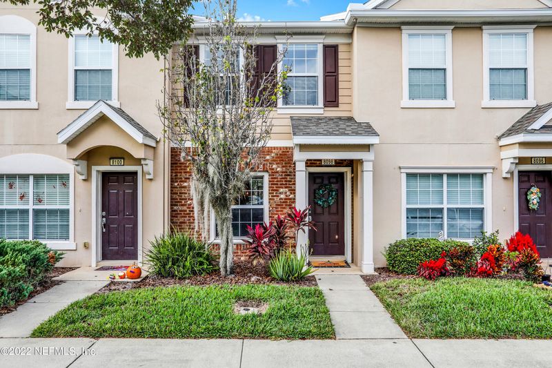 8098 Summergate Ct, Jacksonville, FL 32256