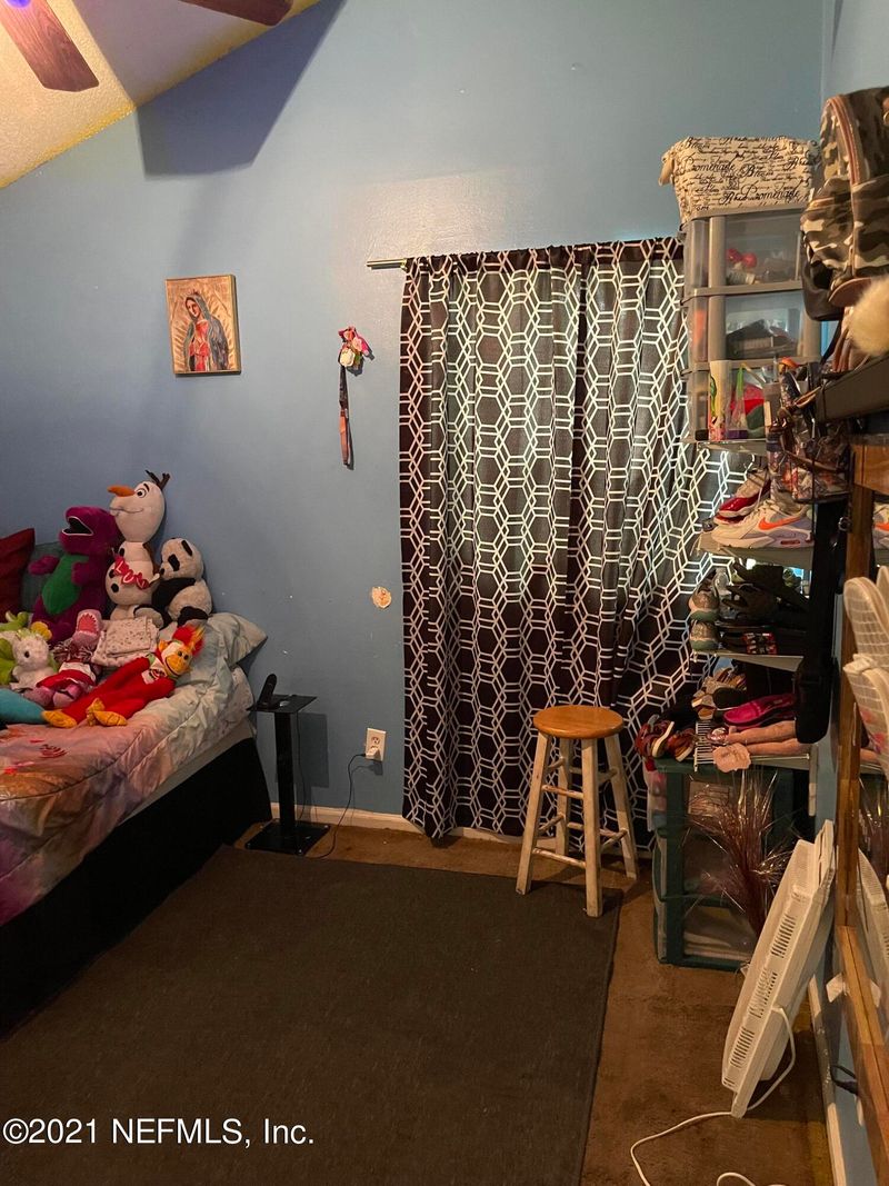 8101 San Jose Manor Dr E #2, Jacksonville, FL 32217