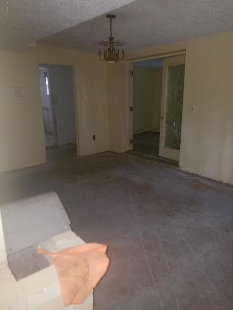 8110 Harding Ave, Jacksonville, FL 32219