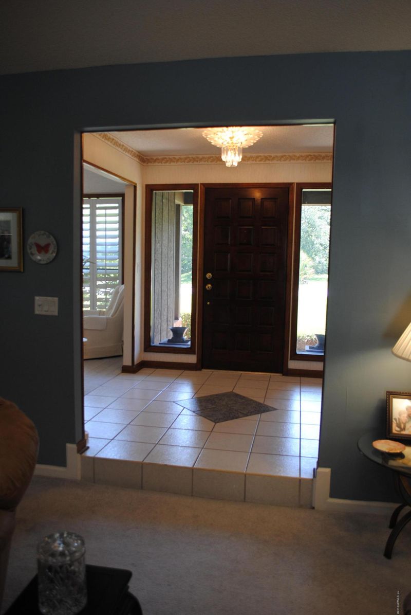 8112 Shady Grove Rd, Jacksonville, FL 32256