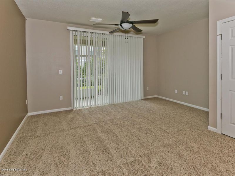 8117 Summer Point Ct, Jacksonville, FL 32256