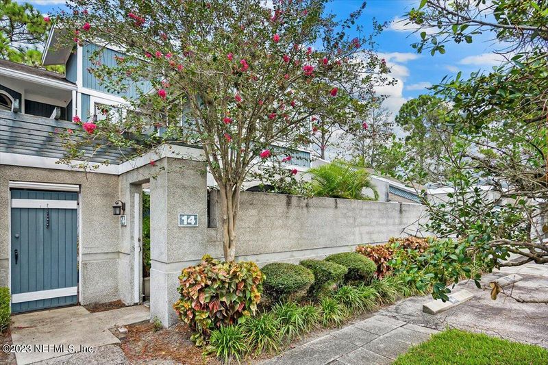 8118 Baymeadows Cir E #14, Jacksonville, FL 32256