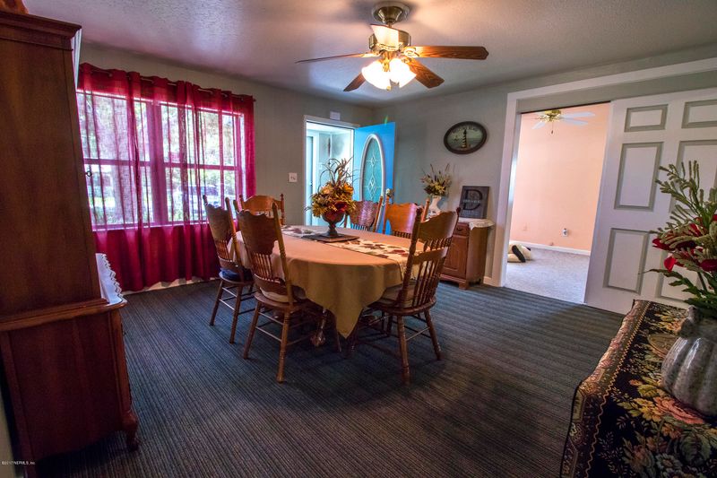 8129 Herlong Rd, Jacksonville, FL 32210