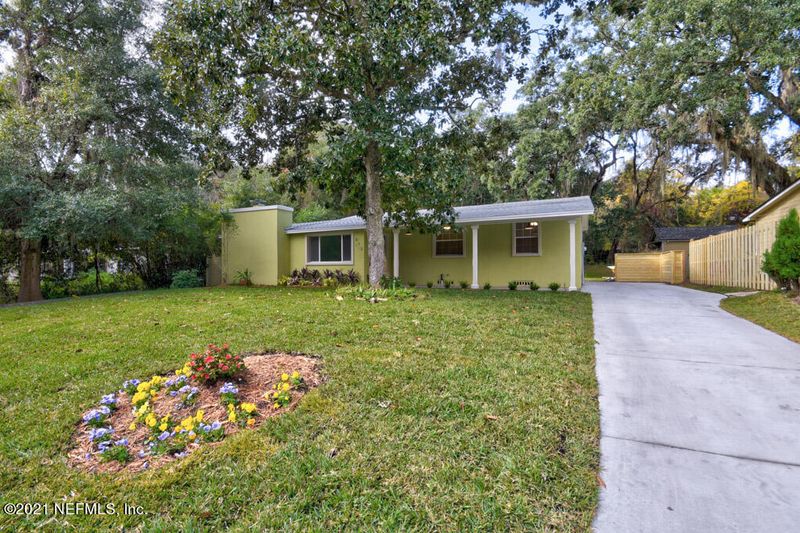813 Stanley Dr, Fernandina Beach, FL 32034