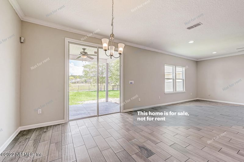 8136 Cape Fox Dr, Jacksonville, FL 32222