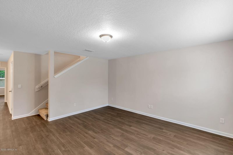 8136 Eaton Ave, Jacksonville, FL 32211