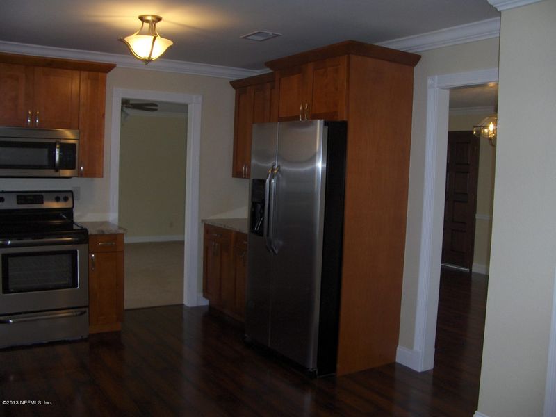 814 Sandlewood Dr, Orange Park, FL 32065