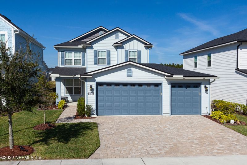 814 Silver Pine Dr, St Augustine, FL 32092