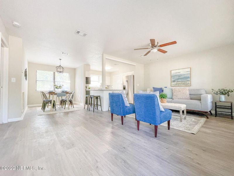 8146 Herlong Rd, Jacksonville, FL 32210
