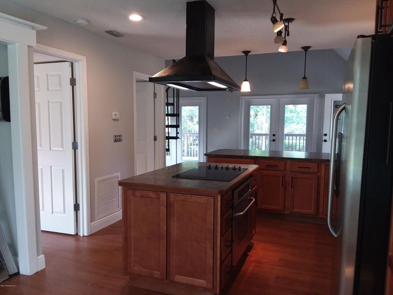 8152 Wendover Rd, St Augustine, FL 32092