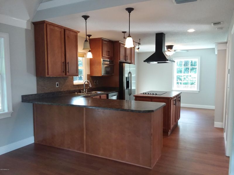8152 Wendover Rd, St Augustine, FL 32092