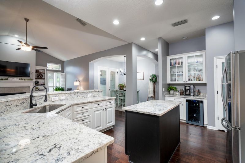 816 Riley Ln, St Augustine, FL 32095