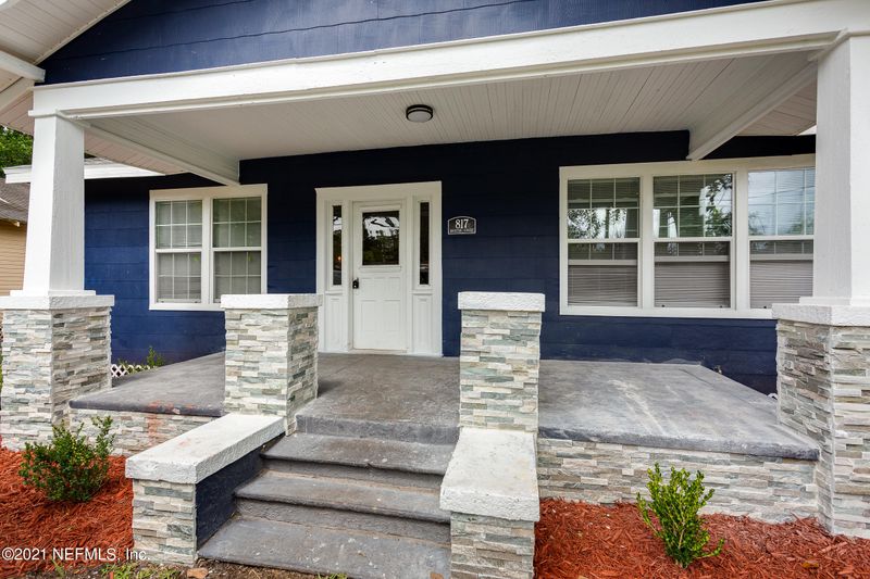 817 Broxton St, Jacksonville, FL 32208