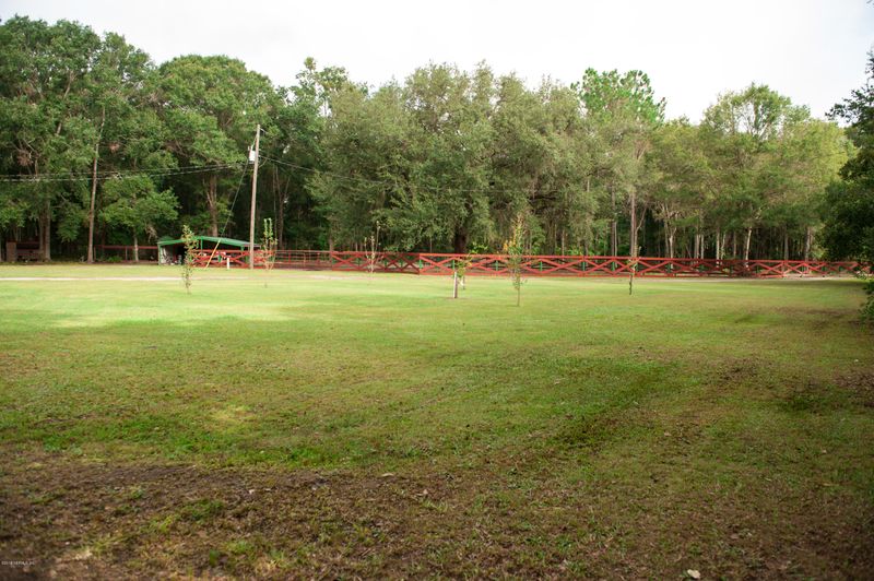 8174 SW County Rd 225, Starke, FL 32091