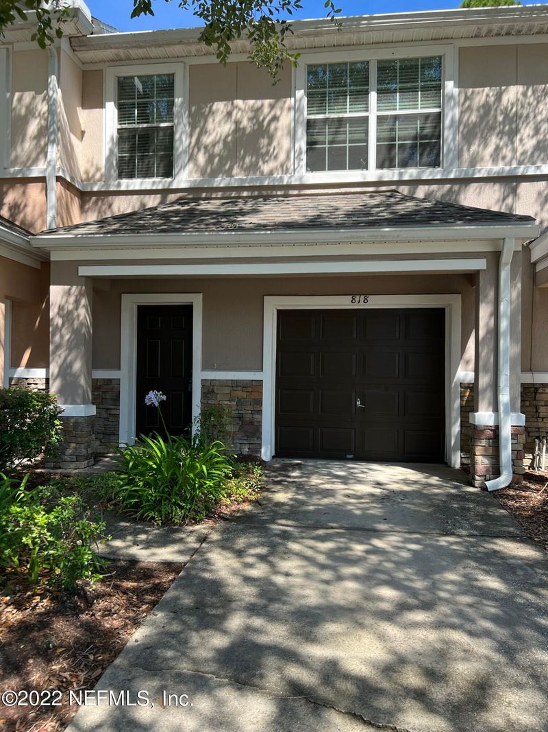 818 Crystal Way, Orange Park, FL 32065