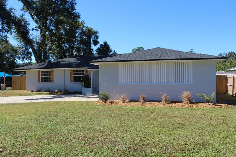 820 Barbados Rd, Jacksonville, FL 32216