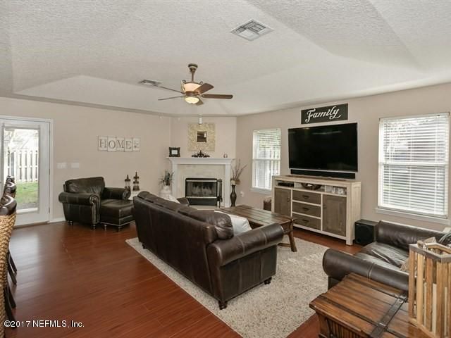 820 E Doty Branch Ln, St Johns, FL 32259