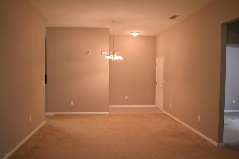 8200 White Falls Blvd #104, Jacksonville, FL 32256