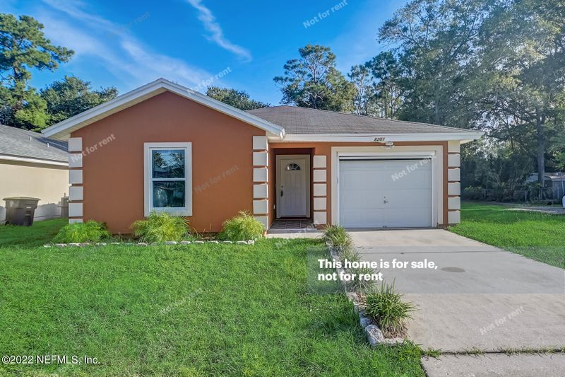 8201 Maple St, Jacksonville, FL 32244