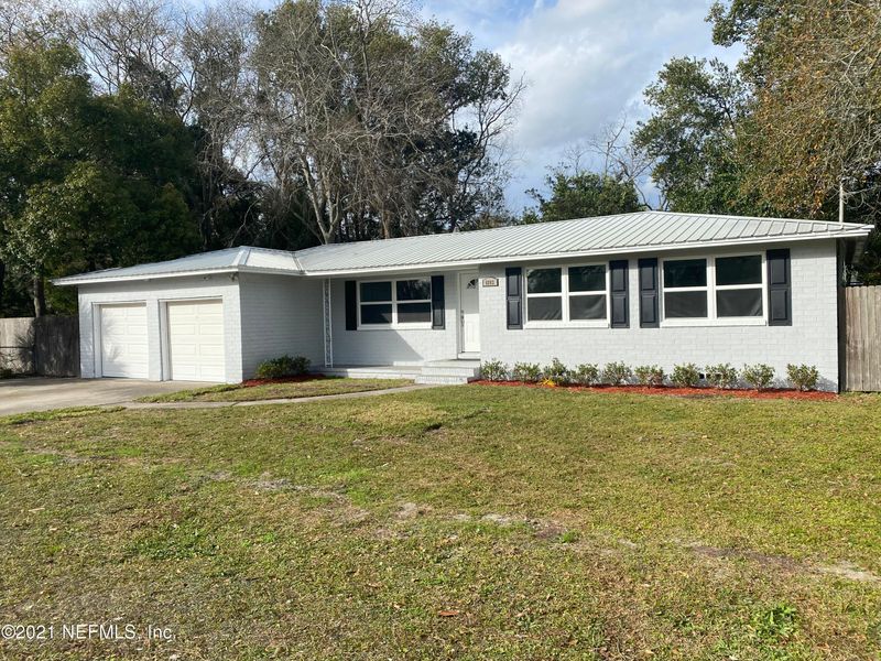 8203 Paschal St, Jacksonville, FL 32220