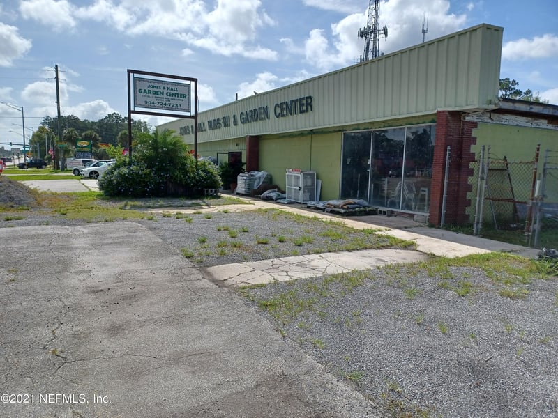 8204 Beach Blvd, Jacksonville, FL 32216