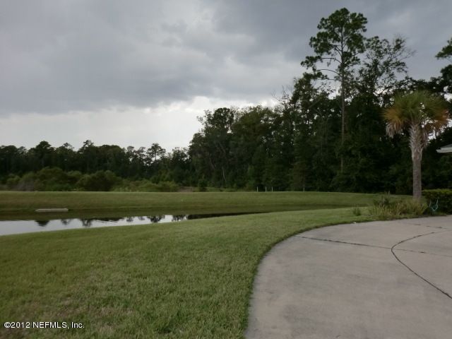 8205 Hedgewood Dr, Jacksonville, FL 32216