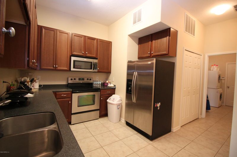 8205 White Falls Blvd #102, Jacksonville, FL 32256