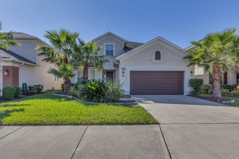 8206 Highgate Dr, Jacksonville, FL 32216