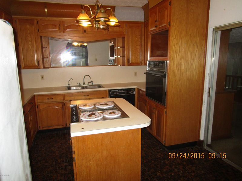 8211 Old Kings Rd, Jacksonville, FL 32219