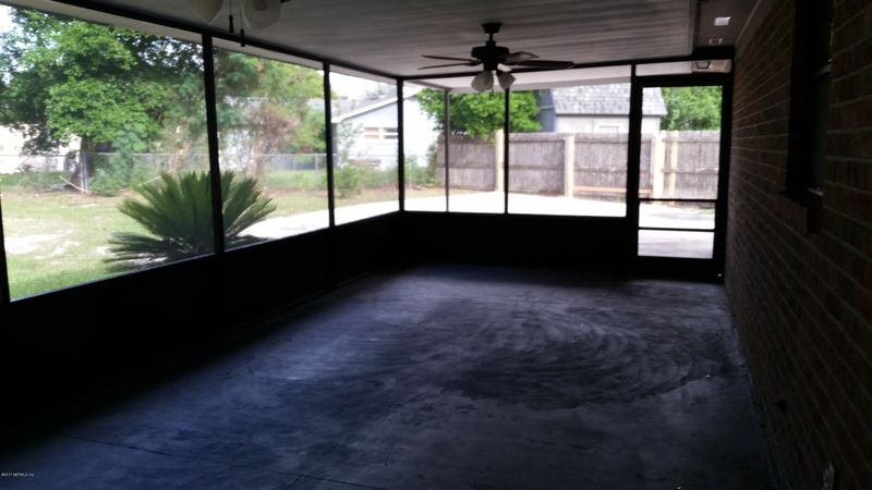8213 Kesey Ct, Jacksonville, FL 32244