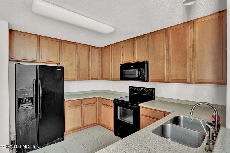 8216 White Falls Blvd #15-12, Jacksonville, FL 32256