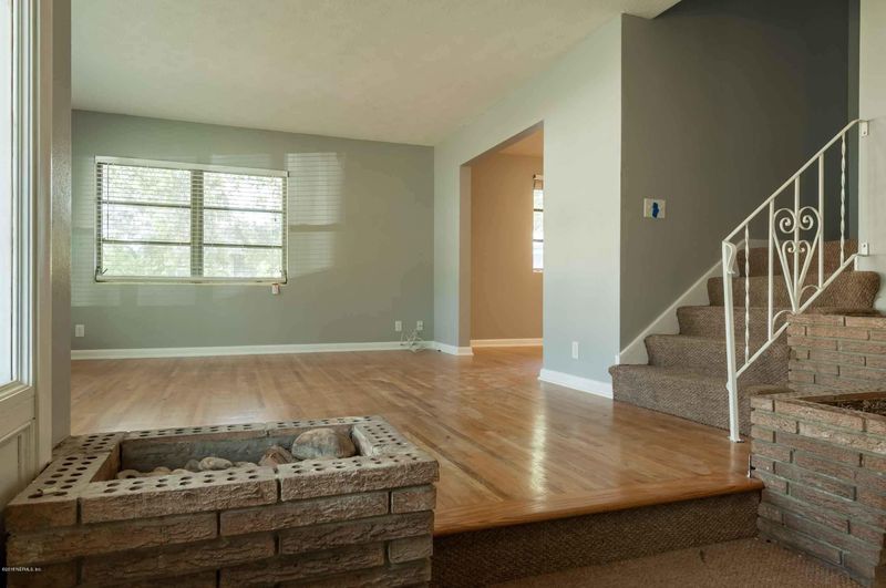 822 W 17th St, Jacksonville, FL 32206